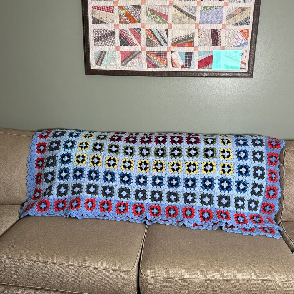 Vintage Handmade‎ Colorful Granny Square Crotchet Blanket Scalloped Edge 64x67